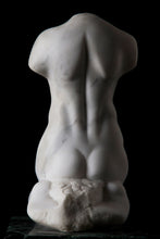 Load image into Gallery viewer, Kneeling Lady
