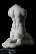 Load image into Gallery viewer, Kneeling Lady
